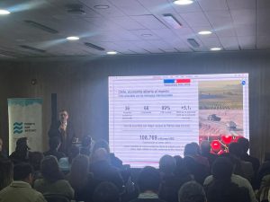 Antonio Dourthe realiza la presentación en puerto san Antonio